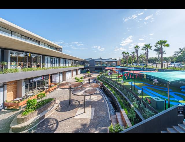 149.60M² RESTAURANT TO LET IN PORT ZIMBALI
